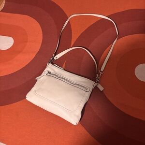 Coach Cream Leather Crossbody/Shoulder Bag. In pristine condition. Flawless.